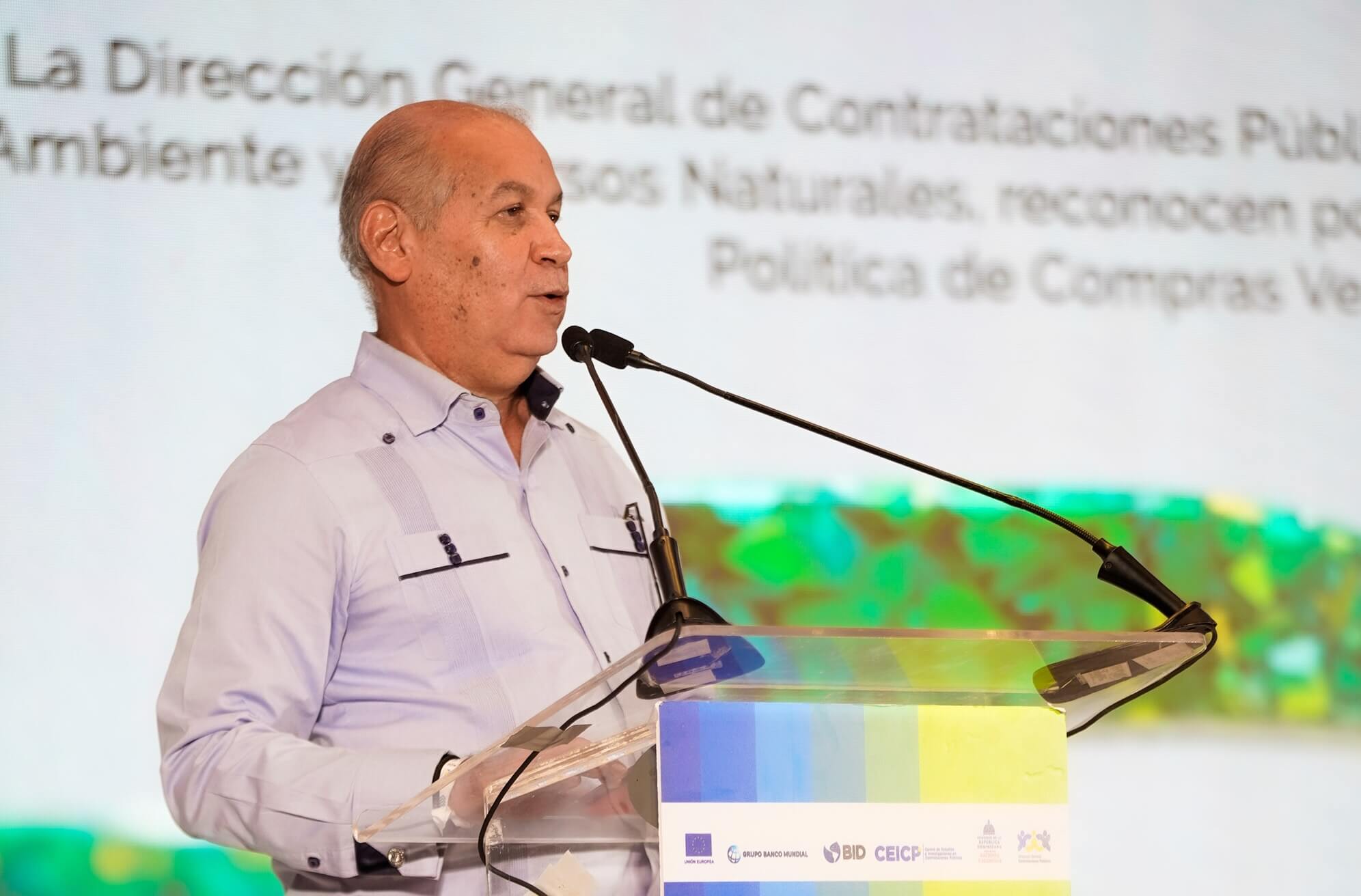 Reconocimiento a 10 instituciones públicas que han integrado la Política de Compras Verdes en sus procesos